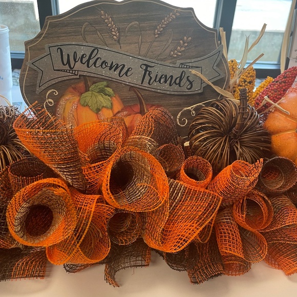 Emerald Owl Designs Other - Door Swag/Centerpiece